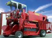 Комбайн самоходн целорядн для уборки смород и/или аронии Weremczuk Agromachines VICTOR