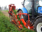 Морковоуборочный комбайн Weremczuk Agromachines ALINA SUPERNOVA